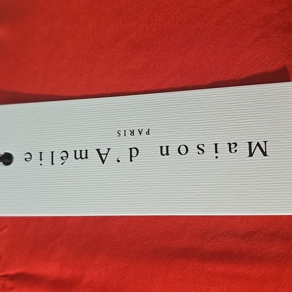 Maison d'Amelie Paris  Ruffled Sleeve Red Top. Size Large. NWT - Picture 4 of 10